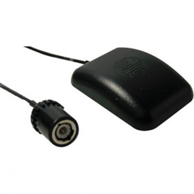 Антенна плоская выносная GARMIN GA 26 (BNC разъем) 010-10052-04 Антенна плоская выносная GARMIN GA 26 (BNC разъем) 010-10052-04